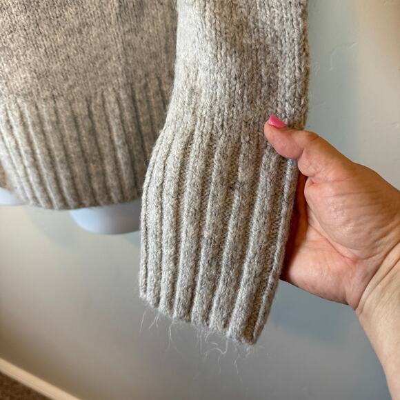 Pistola Womens Sz S Pullover Sweater Chunky Crew Neck Soft Minimalist Capsule - Picture 5 of 10